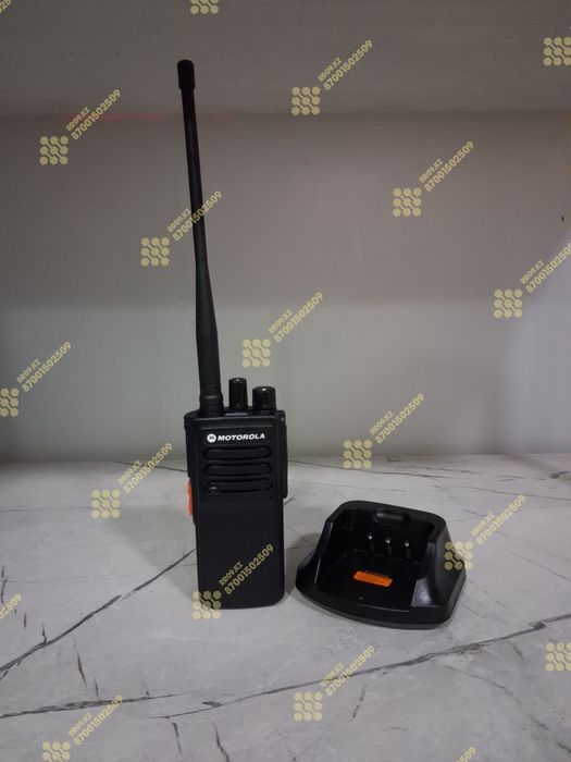Рации MOTOROLA DP4400.