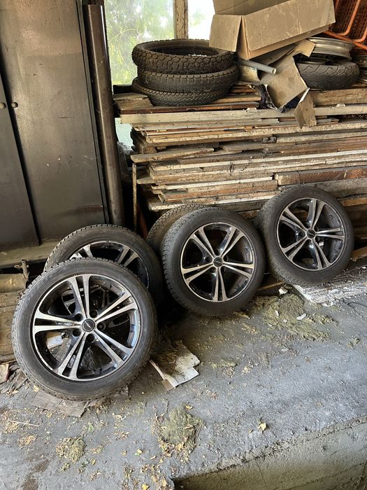 Джанти със зимни гуми 17 5x114.3 borbet hond mazda