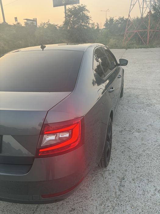 SKODA Octavia 2017 — imagine 5