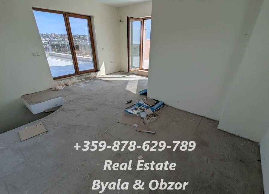 Продава се Двустаен апартамент в Бяла - 70 кв.м за 929 €/кв.м - Снимка #9