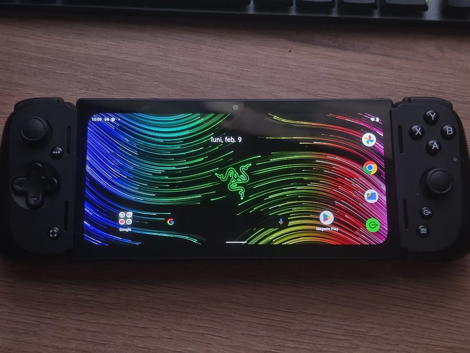 Razer Edge Wifi + Kishi v2 pro