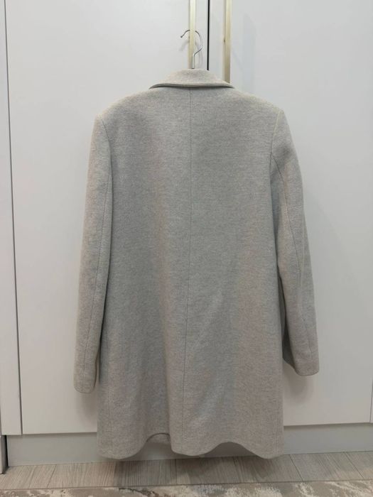 Продаю женские пальто