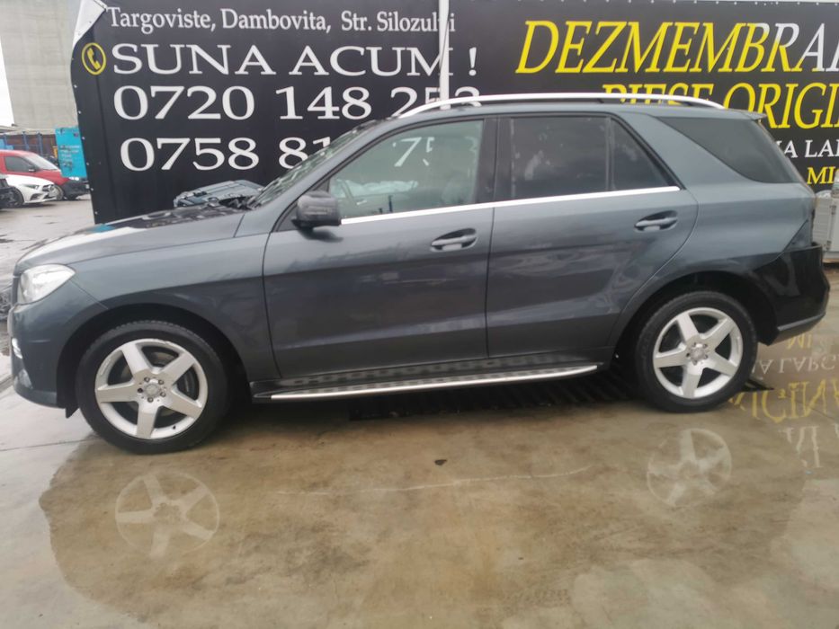 Dezmembrez mercedes ML 250d/ml 350d/far w166/capota/usa w166/