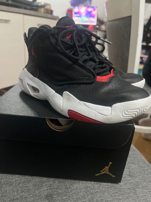 Маратонки Джордан 36 1/2