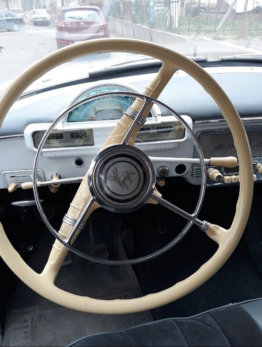 Продам Снежная Королева Волга ГАЗ -21.