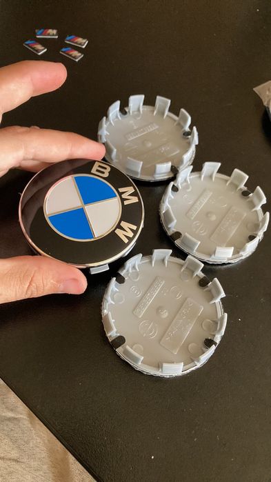 Bmw емблеми предна,задна капачки джанти e36,e46,e90,е60 74мм 82мм