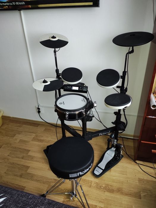 Vând Roland TD 4 PK