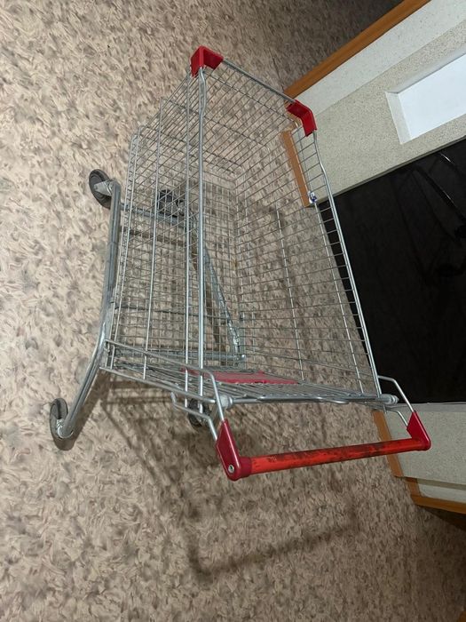 Продам тележку для магазина