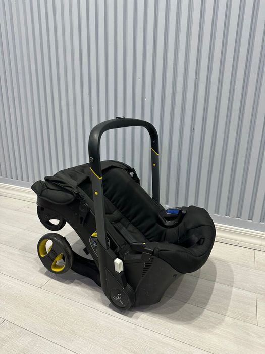 Коляска автолюлька 2 в 1