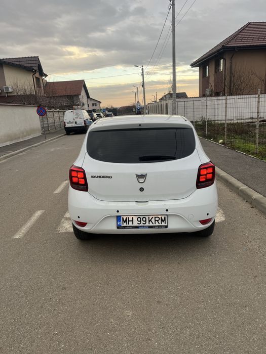 Inchirez Dacia Sandero