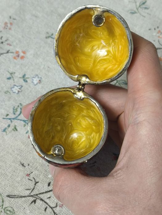 Шкатулка СССР в форме яйца