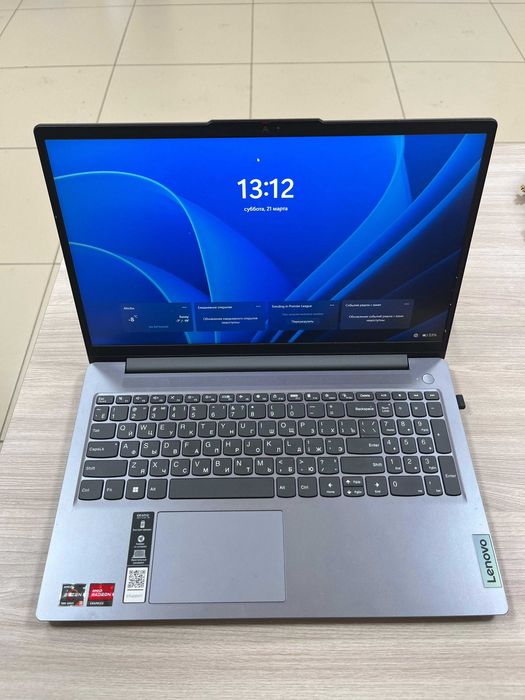 Продам ноутбук Lenovo