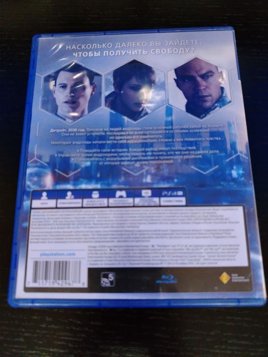 Диск игры "Detroit" на PlayStation 4
