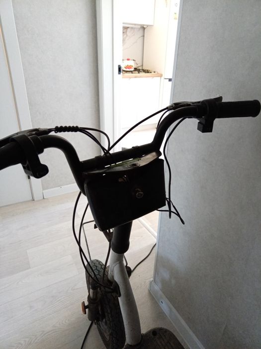 Электронный мопед