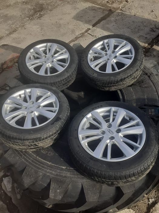 Продам в идеальном состоянии, один сезон