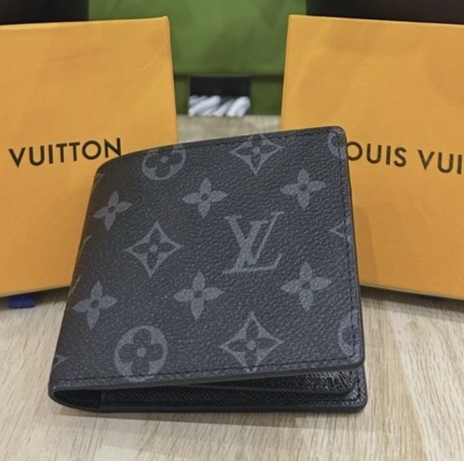 Луксозен мжки портфейл Louis Vuitton