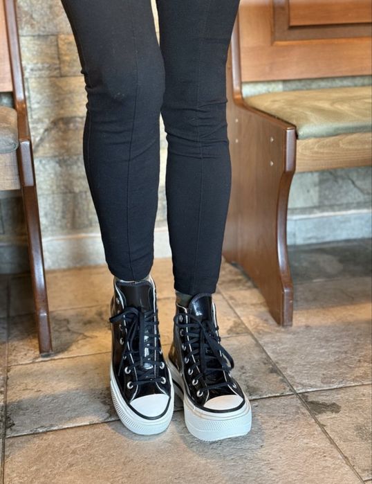 CONVERSE дамски кецове Zara