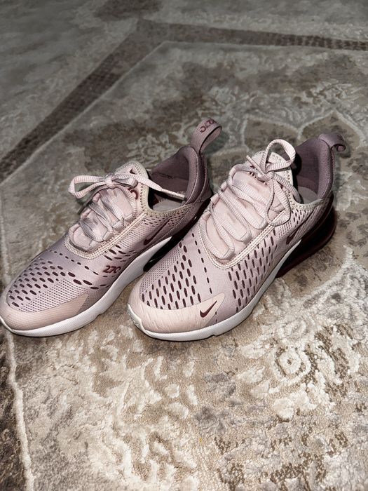 Incaltaminte Nike Air 270C