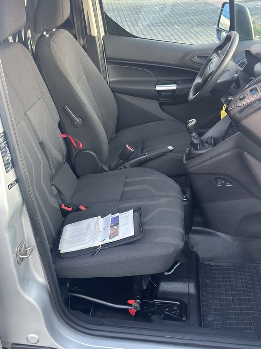 Vand Ford Connect 2014,lung,ac,camera,1.6 tdci,178000 km,3 locuri,