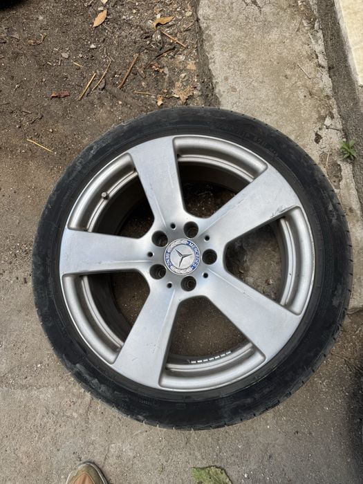 Джанти с гуми 245/40/18