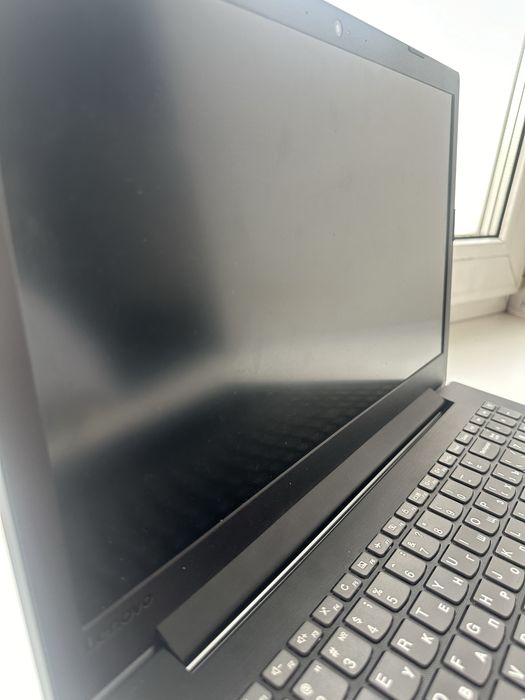 Продам Ноутбук Lenovo V145-15AST