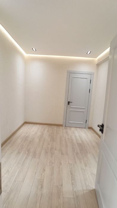 Ц-5, Центр, м. Минор 2/4/4 54 М² лоджия: 2*6