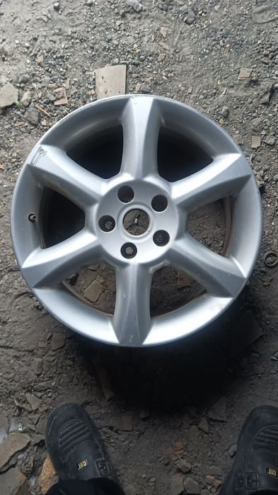 Продам один диск r 17