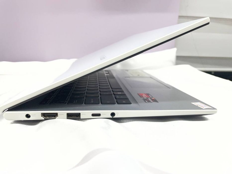 Ноутбук Asus  Vivobook/ СР32134