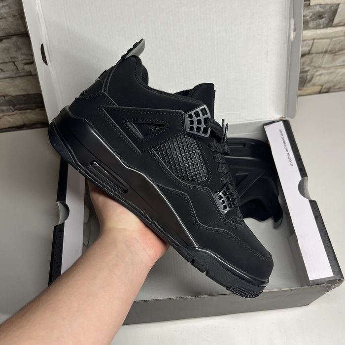 Jordan 4 Black Cat