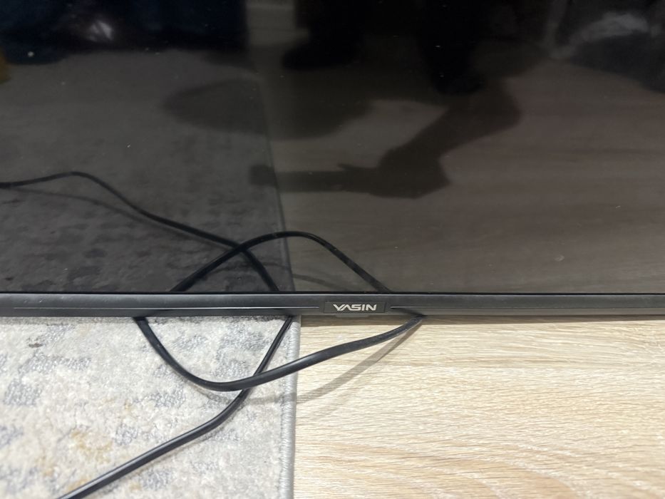 Телевизор Yasin Android 43 диоганаль 109