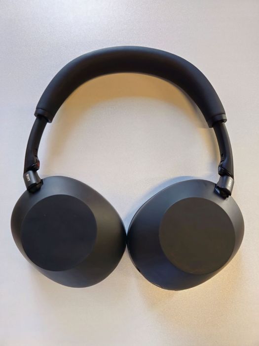Sony WH-1000XM6 yaxshi holatda, 7 oy ishlatganman.