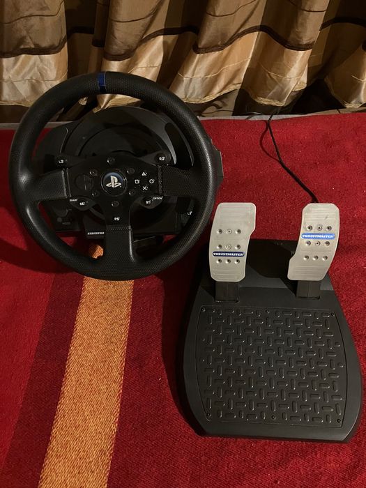 Волан Thrustmaster T300