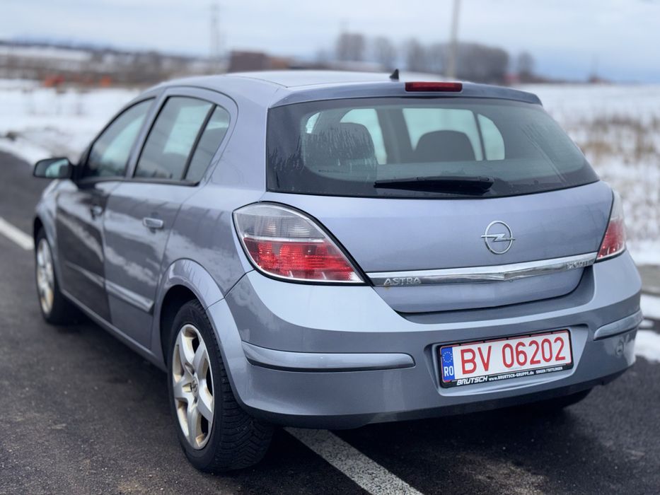 Opel Astra H - 1.7 CDTI