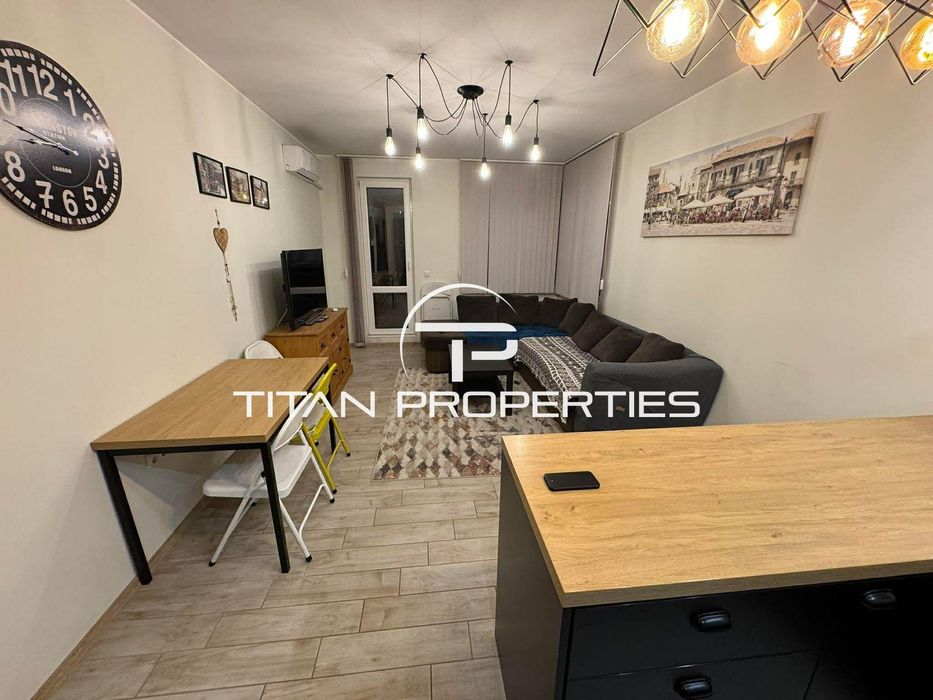 Дава се под наем Двустаен апартамент в Варна, Бриз - 70 кв.м за 797.64 € - Снимка #2