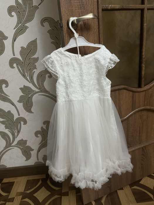 Платья 4,5 , 6лет