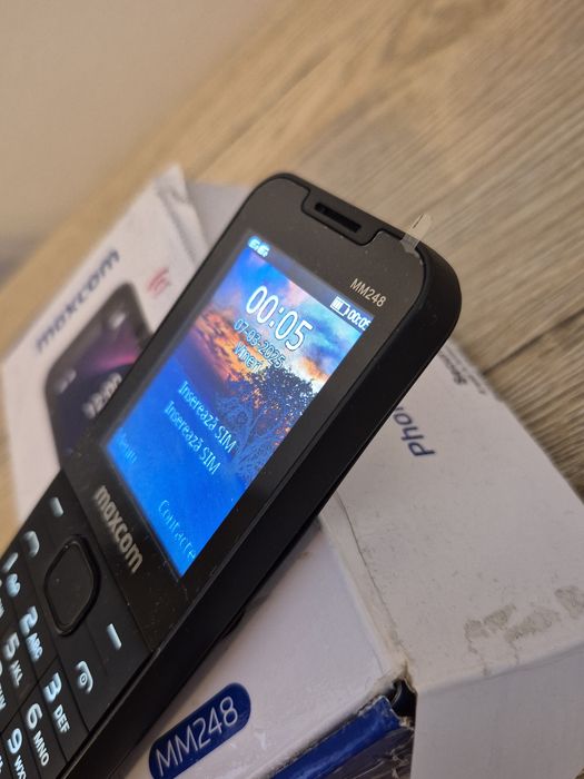 Telefon Mobil Maxcom MM248 4G Dual Sim Black
