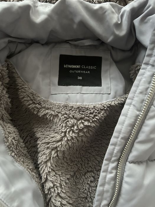 Куртка зимняя серого цвета теплая очень