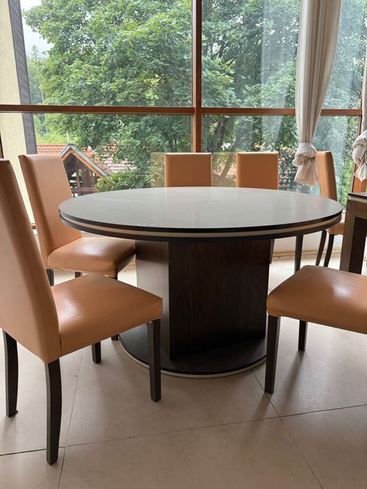 Маси и столове за дом или ресторант