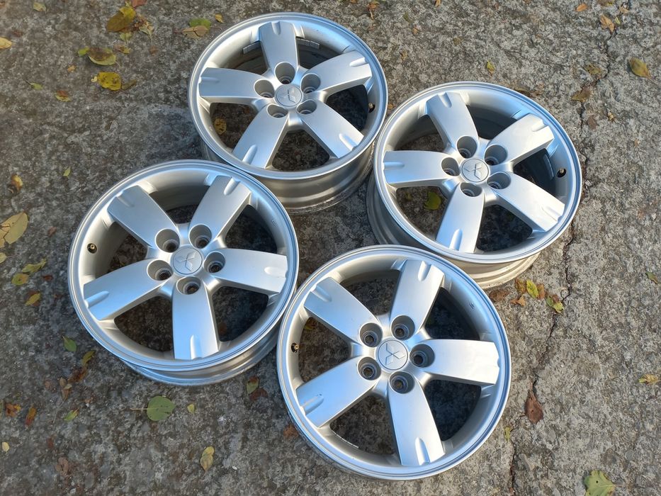 17 5x114.3 Mitsubushi Honda Hyundai Toyota Enkei 6.5j et38 Без Забележ