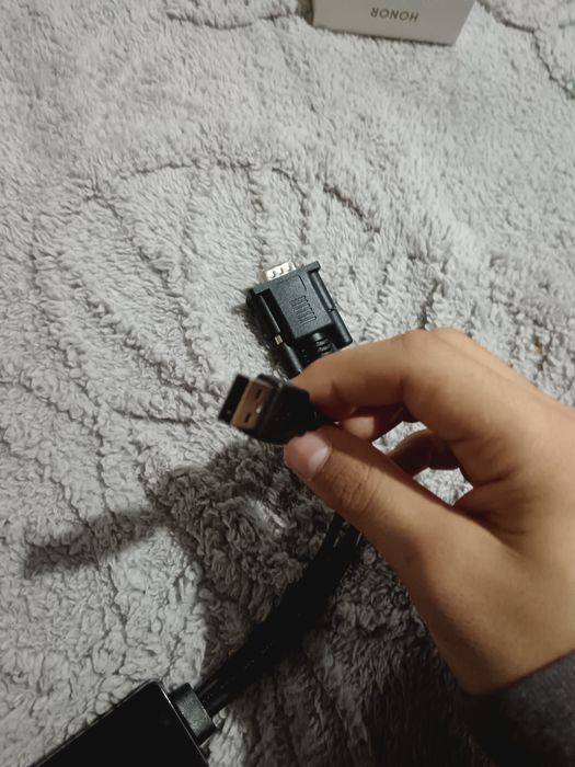 Vând cablu hdmi VGA usb