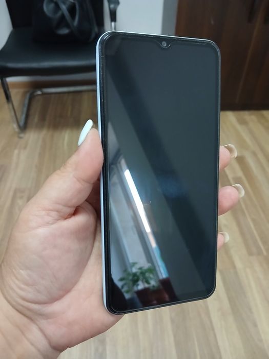 Телефон Samsung A13