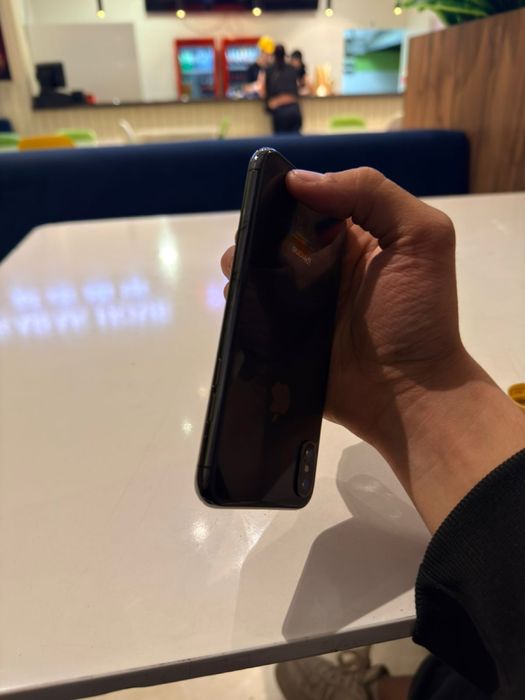 Iphone x-10 64gb 75akb