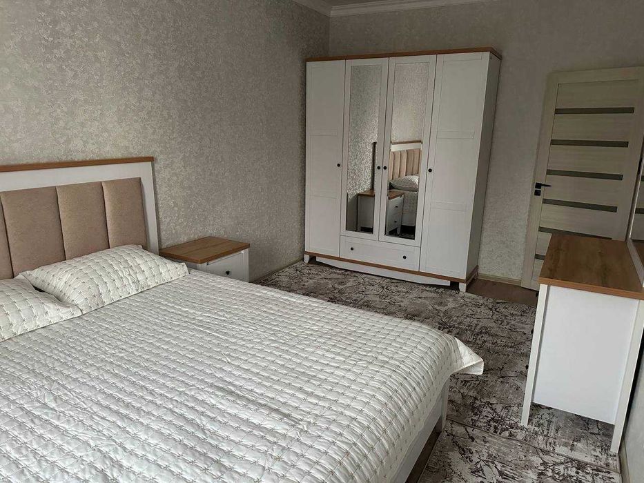 Срочно сдам 3- комнаты  7/11 жилой комплекс Манзара ситй