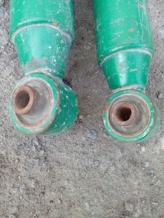 Стойки амортизаторов