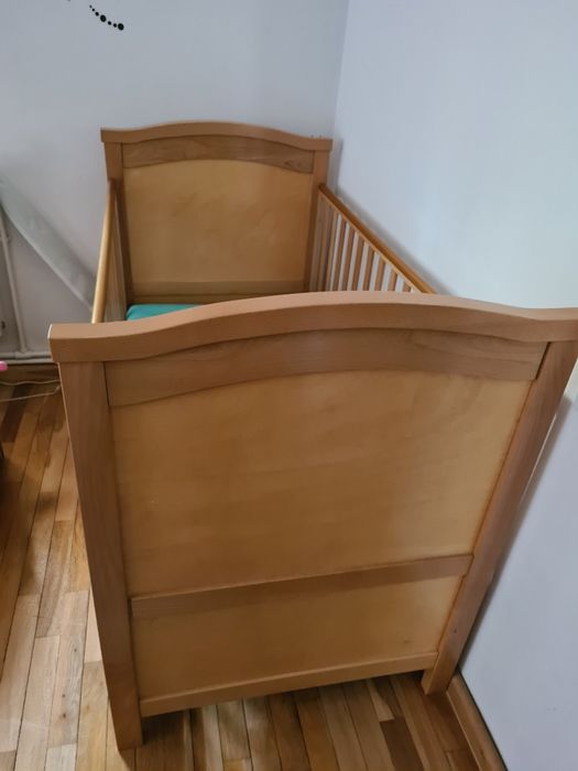 Patut din lemn pt bebelus transformabil in patut de todler