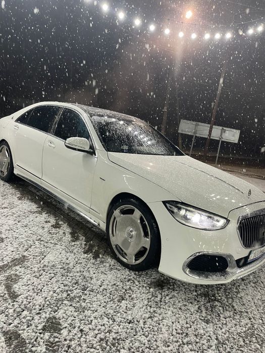 Прокат машина с водителем