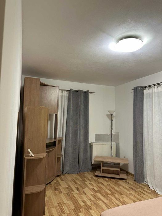 Chirie 2 camere, str. Al. Vaida Voevod