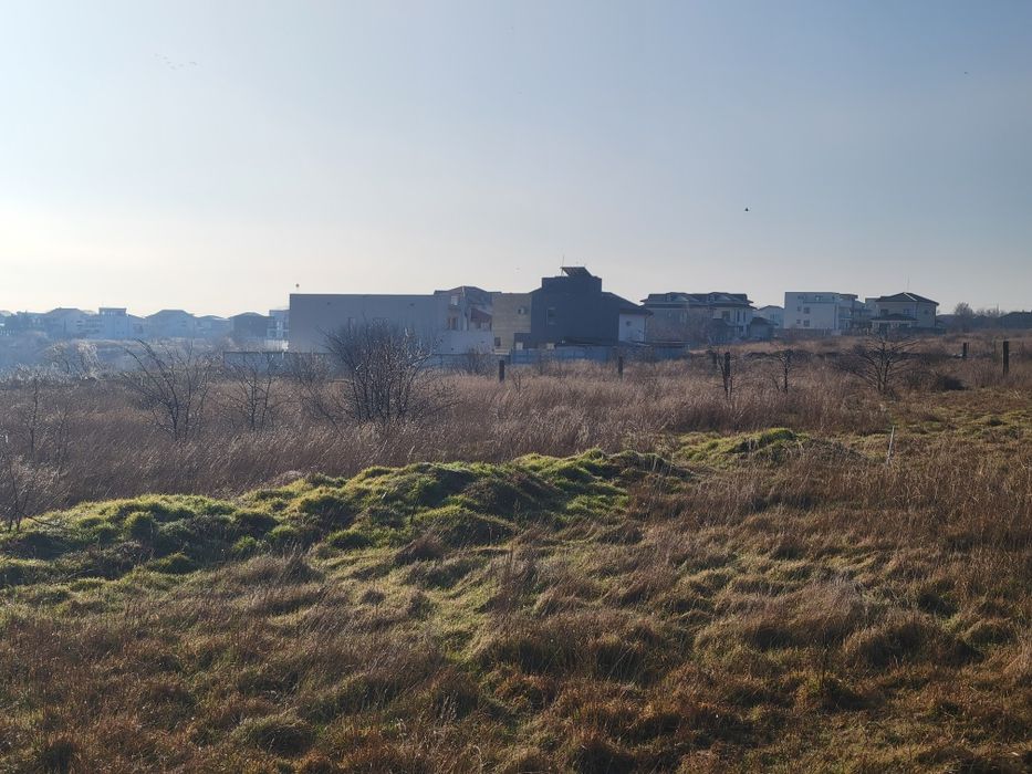 Teren 1500mp Palazu Mare, vedere la lac