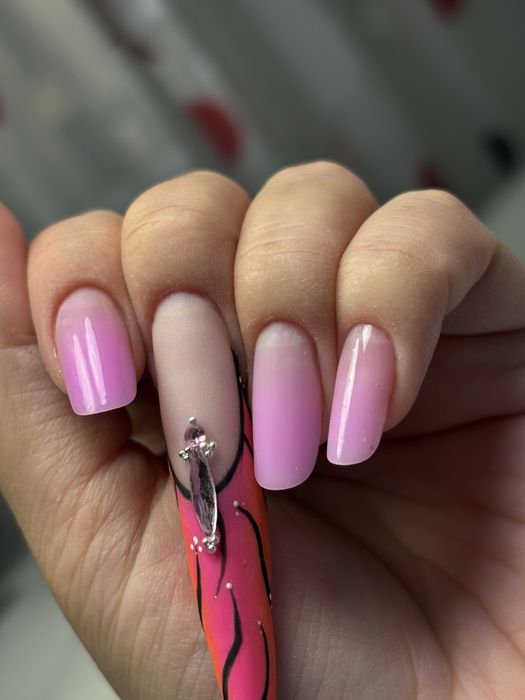 Unghii cu gel /Unghii