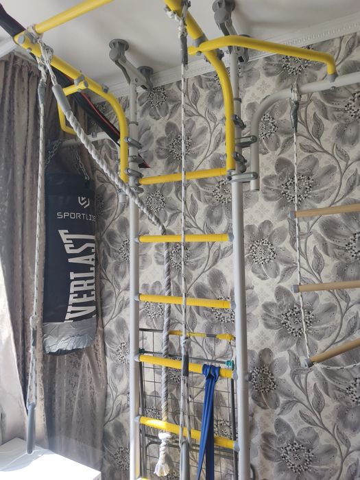 Срочно продам шведскую стенку